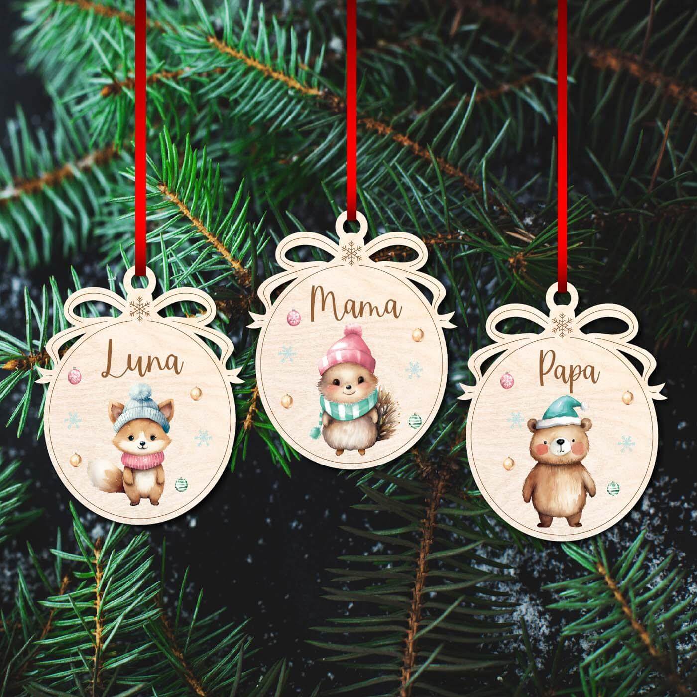 personalisierte holzweihnachtskugeln mit bär und tierfamilie design