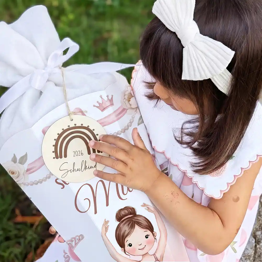 Schultüte personalisiert mit Name Ballerina mit Krone – Holzanhänger mit Lasergravur und Wunschname