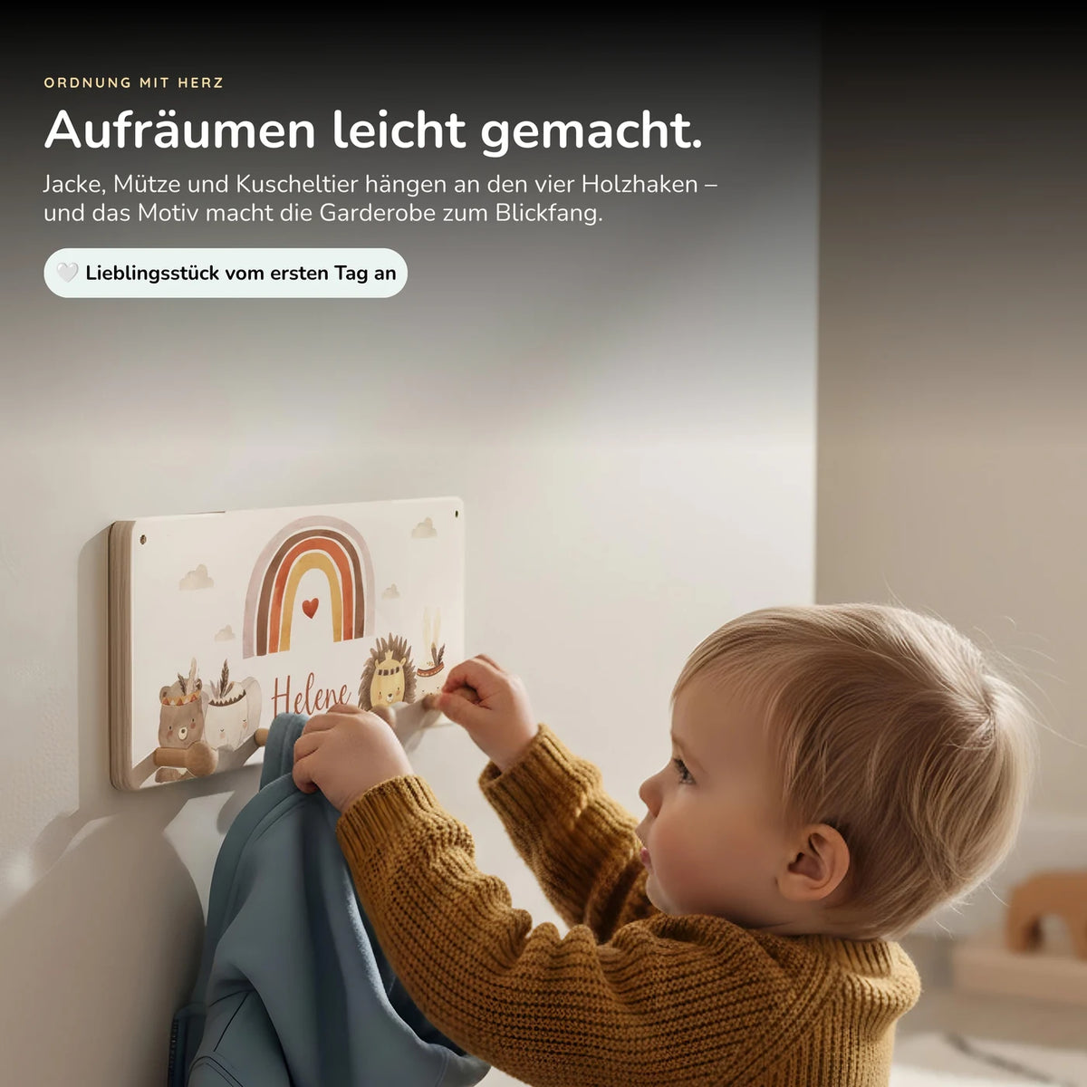 Kindergarderobe Holz personalisiert - Boho Regenbogen & Tiere