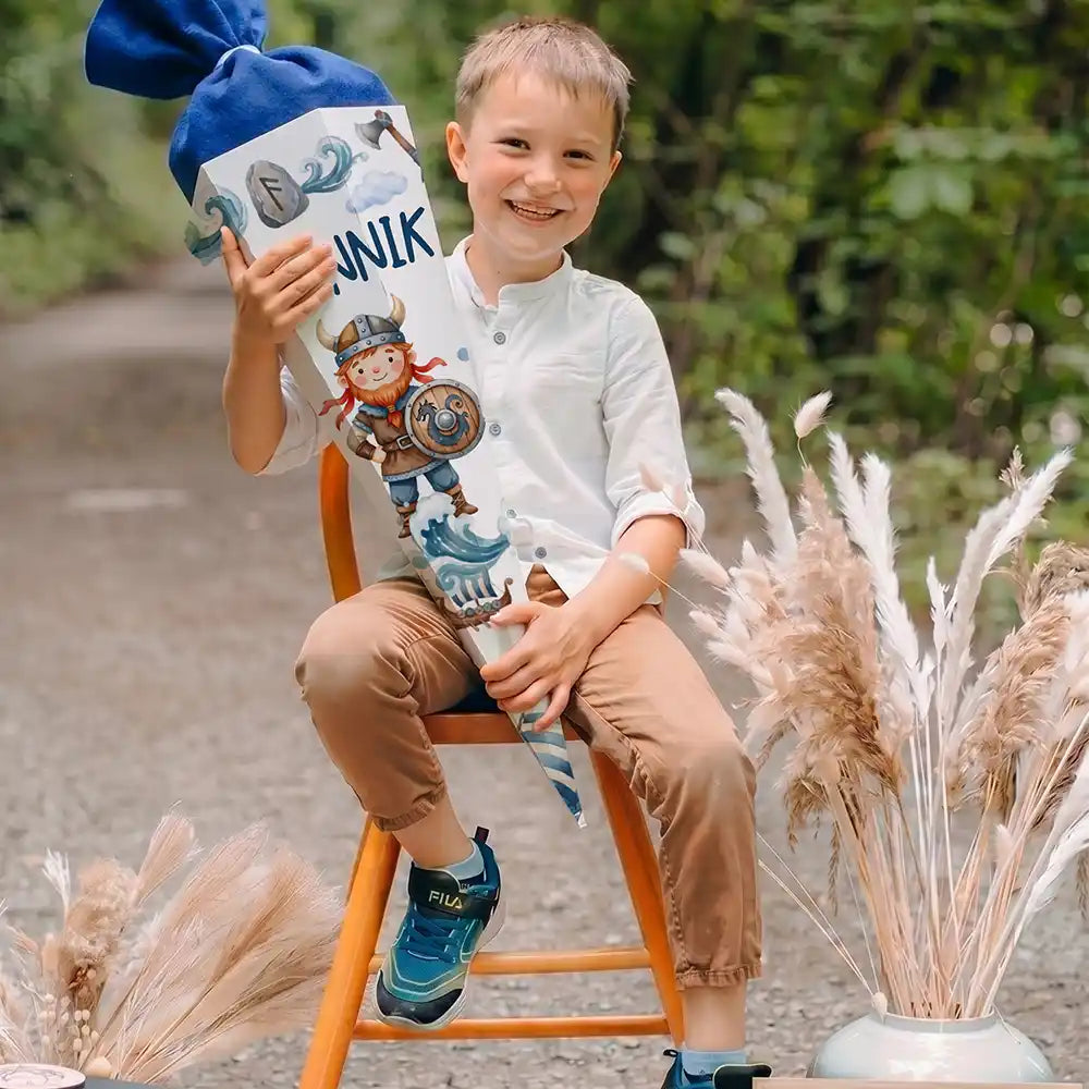 Schultüte personalisiert mit Name Wikinger – Junge-Lifestyle zur Einschulung