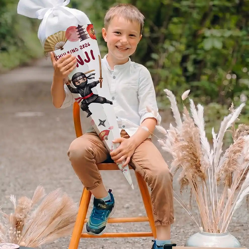 Schultüte personalisiert mit Name Ninja Japan – Junge-Lifestyle zur Einschulung
