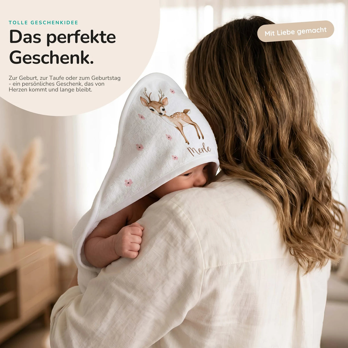 Personalisiertes Kapuzenhandtuch Baby – Reh Blüten