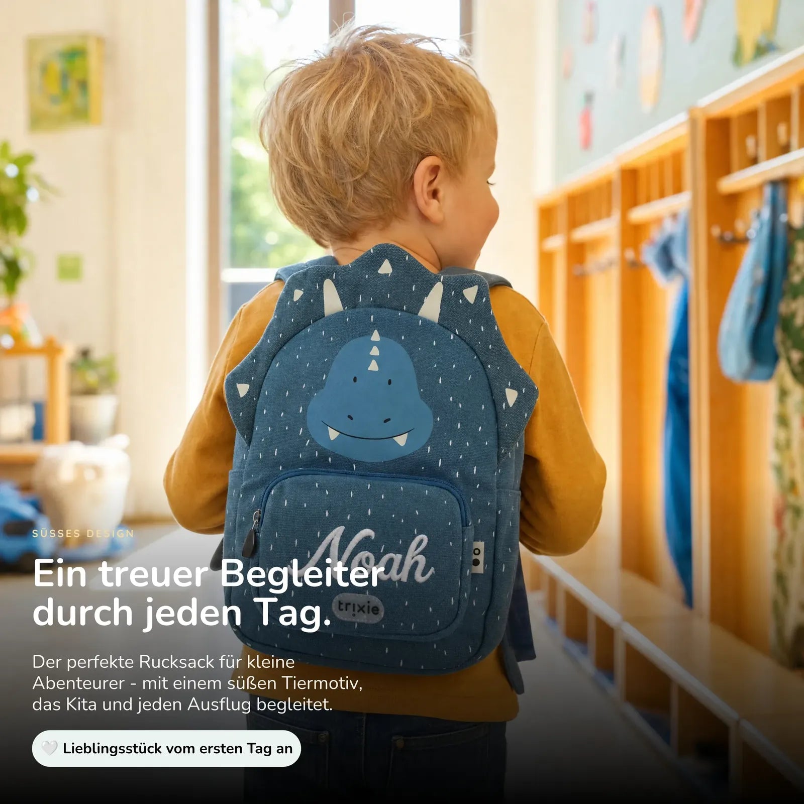 Trixie Kindergartenrucksack Triceratops, Name mit weißen Stickfäden bestickt