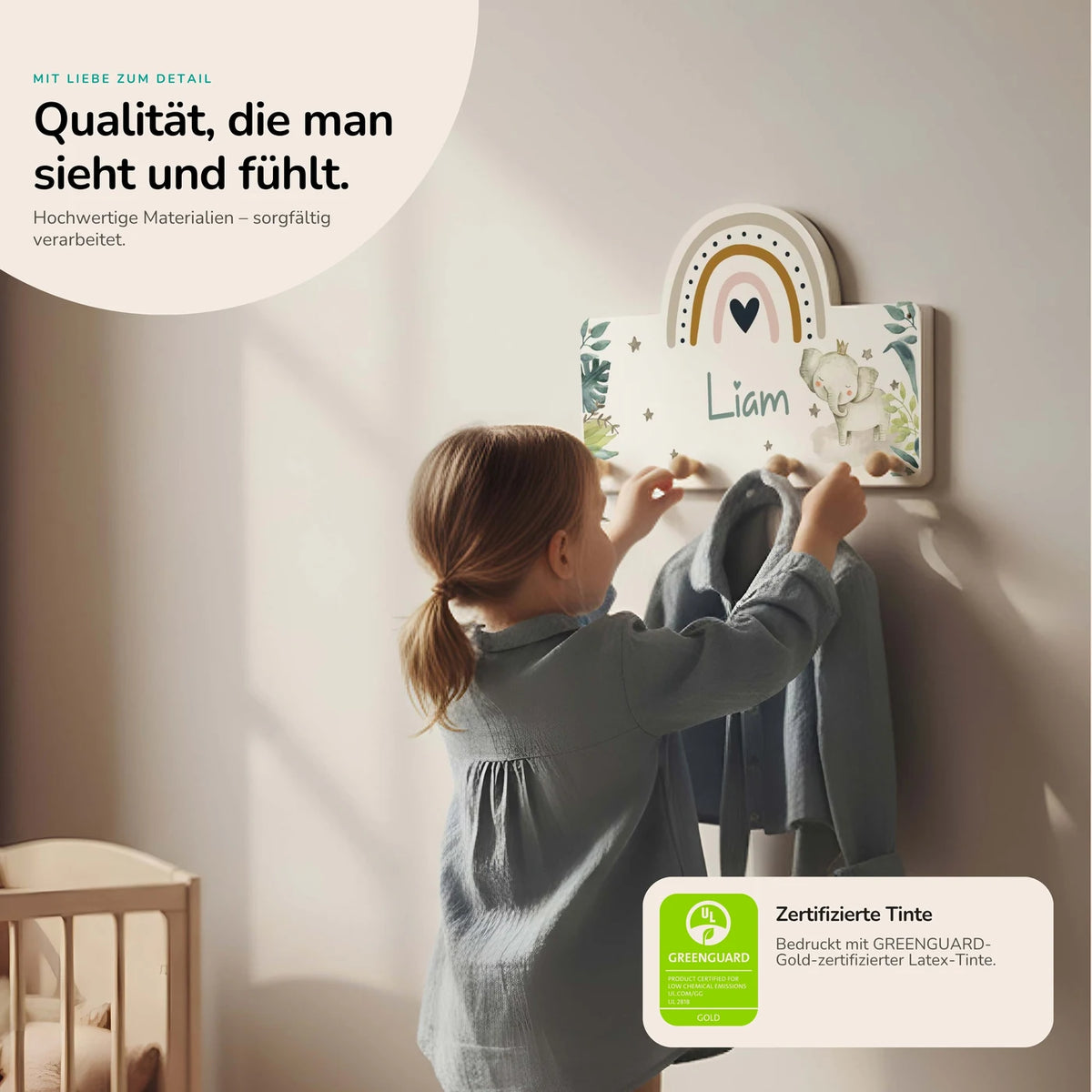 Kindergarderobe Holz personalisiert - Elefant