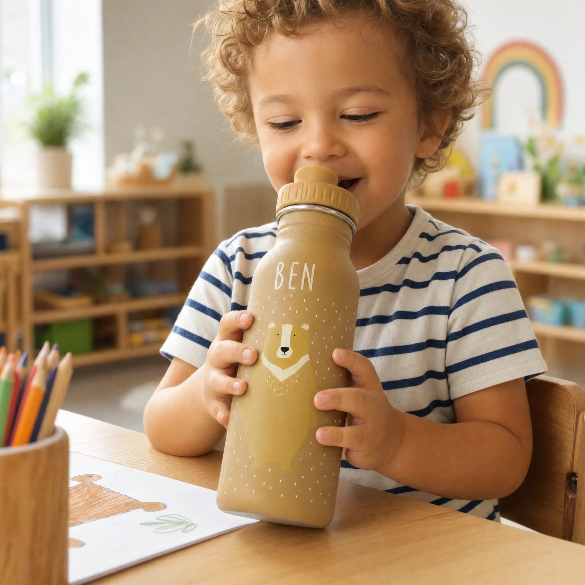 Trixie Trinkflasche Kinder BĂ€r, 350 ml mit Trageschnur und Gravur