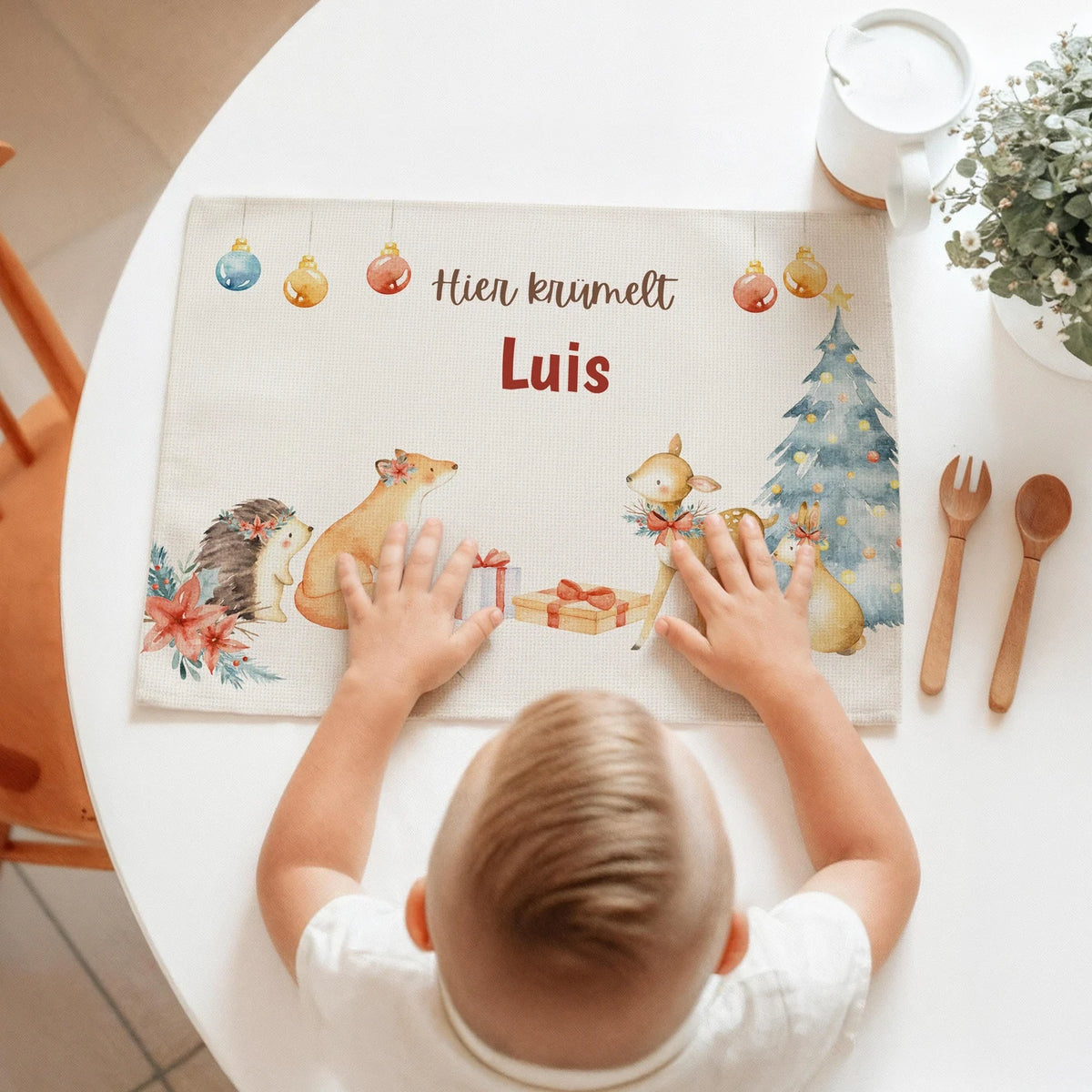Tischset Kinder personalisiert Weihnachtsmotiv - Schneeflocken-Tierbande