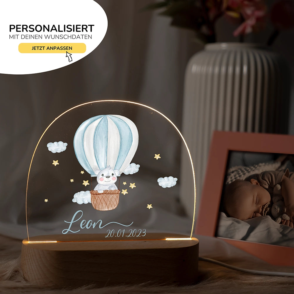 Nachtlicht Heißluftballon mit Namen im Kinderzimmer – personalisiertes Geschenk zur Geburt