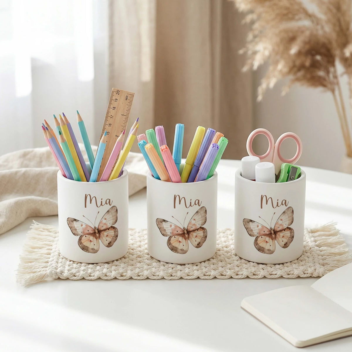 Personalisierter Stiftehalter Schmetterling – Keramik mit Wunschname
