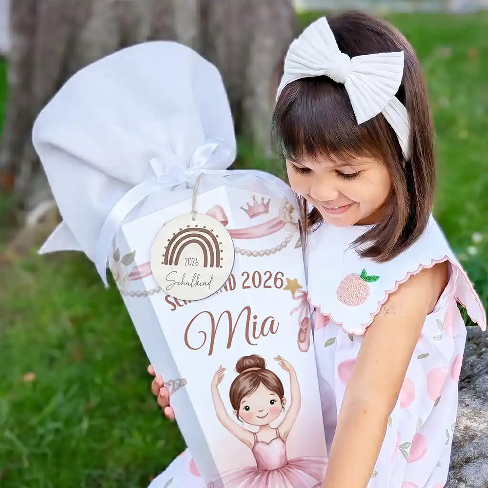 Schultüte personalisiert mit Name Ballerina mit Krone – Mädchen-Lifestyle in eckiger Komposition