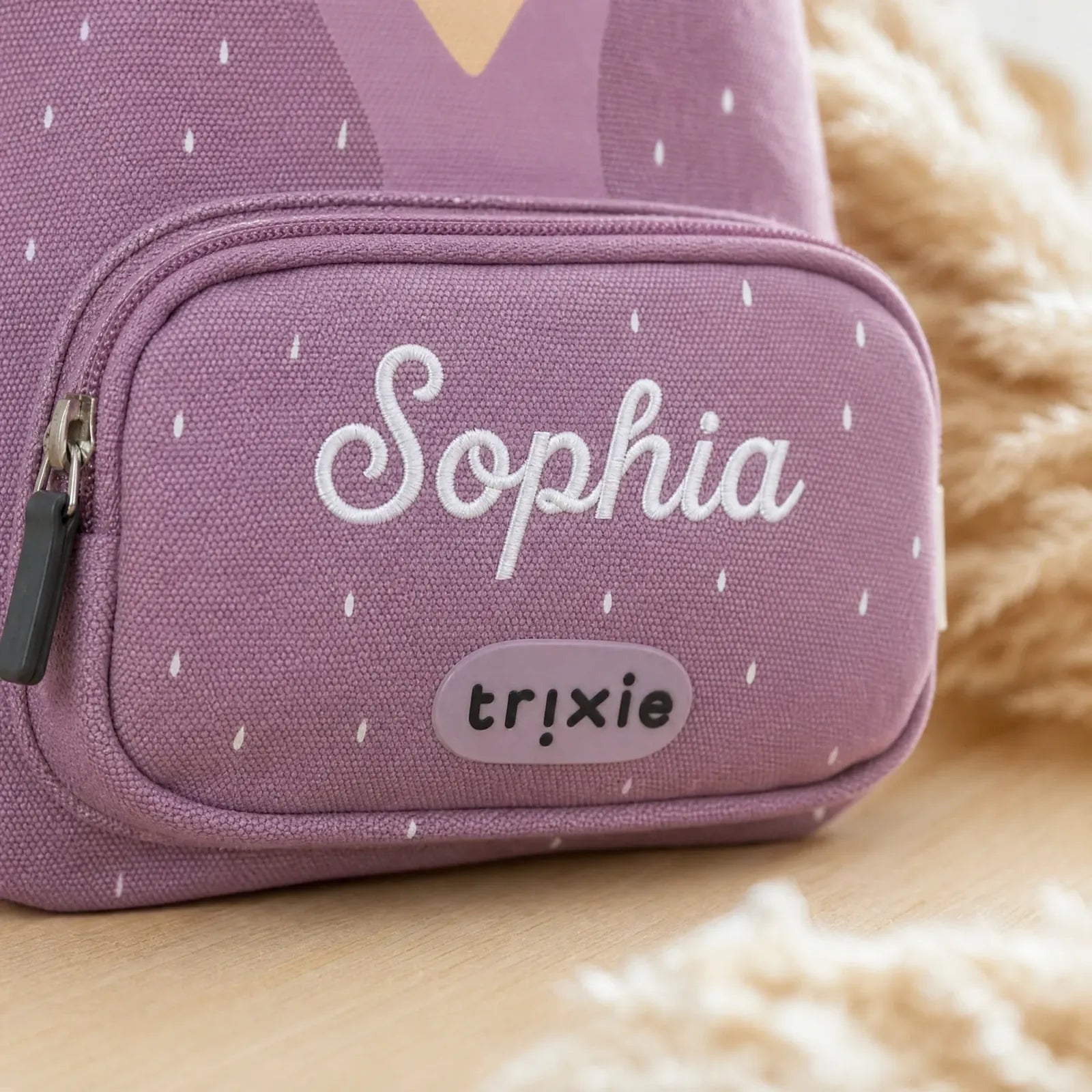 Trixie Kindergartenrucksack Pfau, Brustschnalle und Namensschild innen