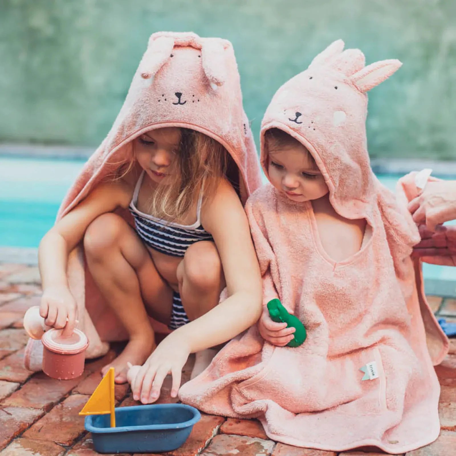Trixie Kapuzenhandtuch Baby Hase, personalisiert mit Wunschname
