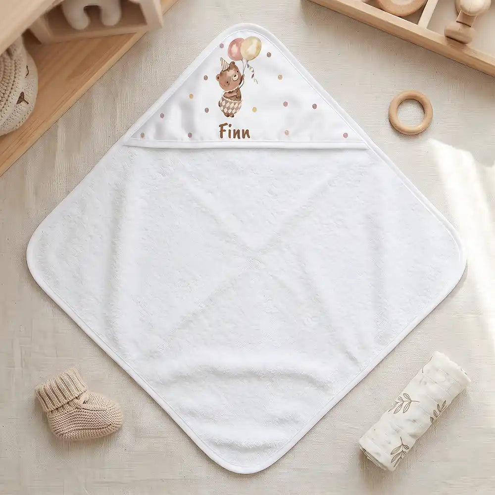 Personalisiertes Kapuzenhandtuch Baby BĂ€r Luftballons â Freisteller 80Ă80 cm Topdown