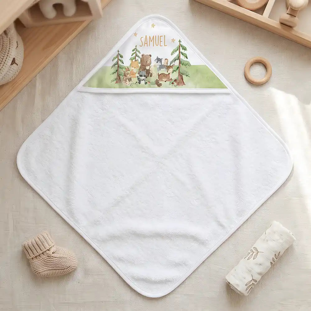 Personalisiertes Kapuzenhandtuch Baby Waldwiese Tiere â Freisteller 80Ă80 cm Topdown