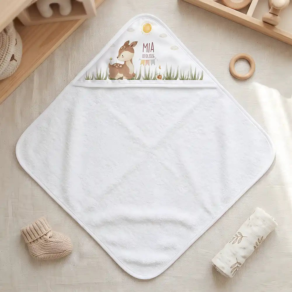 Personalisiertes Kapuzenhandtuch Baby Reh Geburtsdaten â Freisteller 80Ă80 cm Topdown