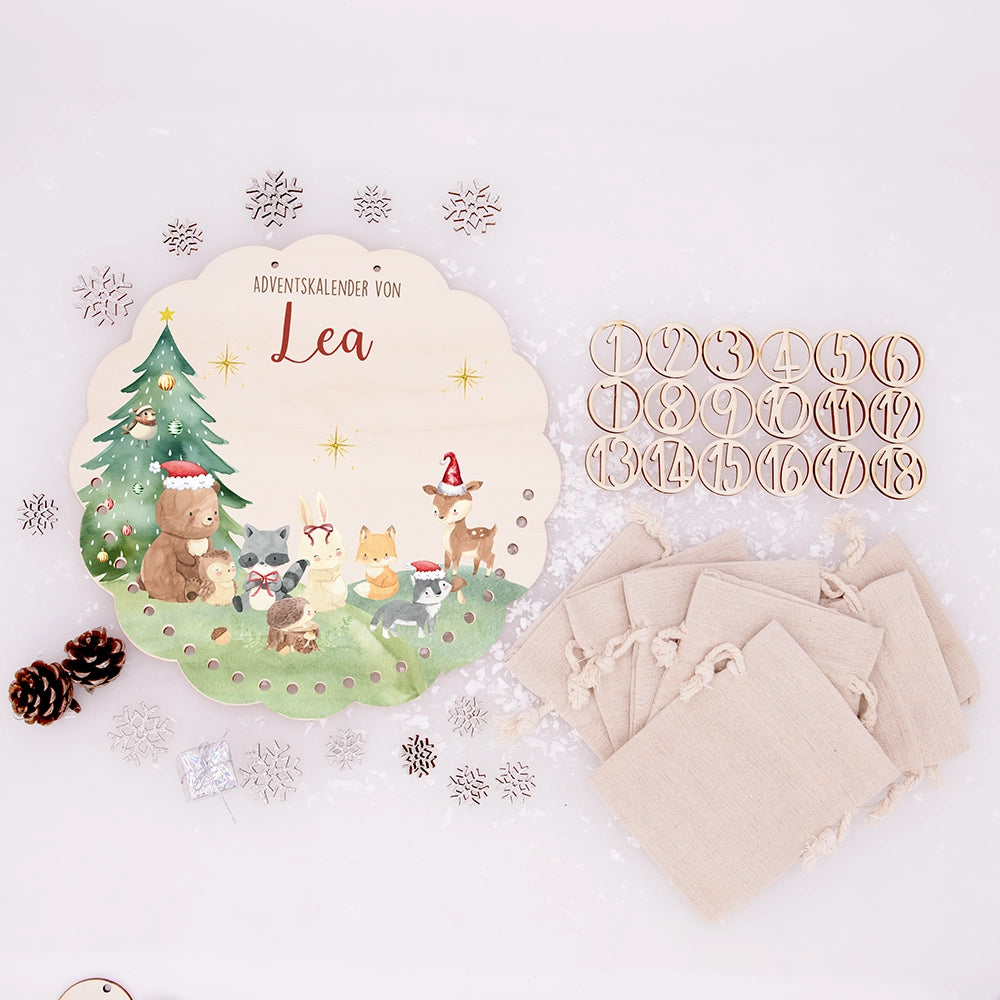 Personalisierter runder Adventskalender Kinder aus Holz - Niedliche Waldfreunde