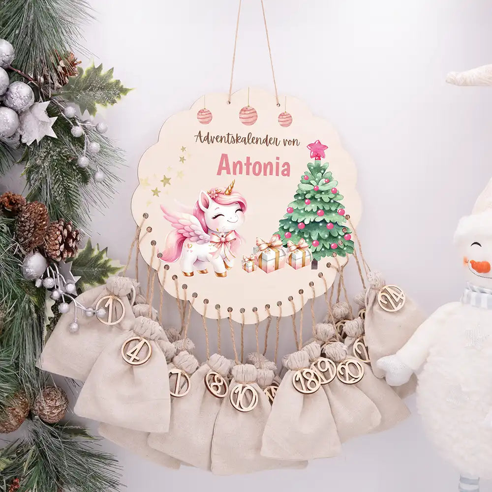Personalisierter runder Adventskalender Kinder aus Holz - Baby Einhorn