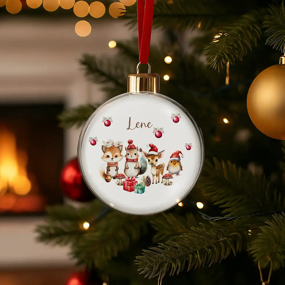 Weihnachtskugel personalisiert mit Namen - Weiche Schneefreunde im Wald