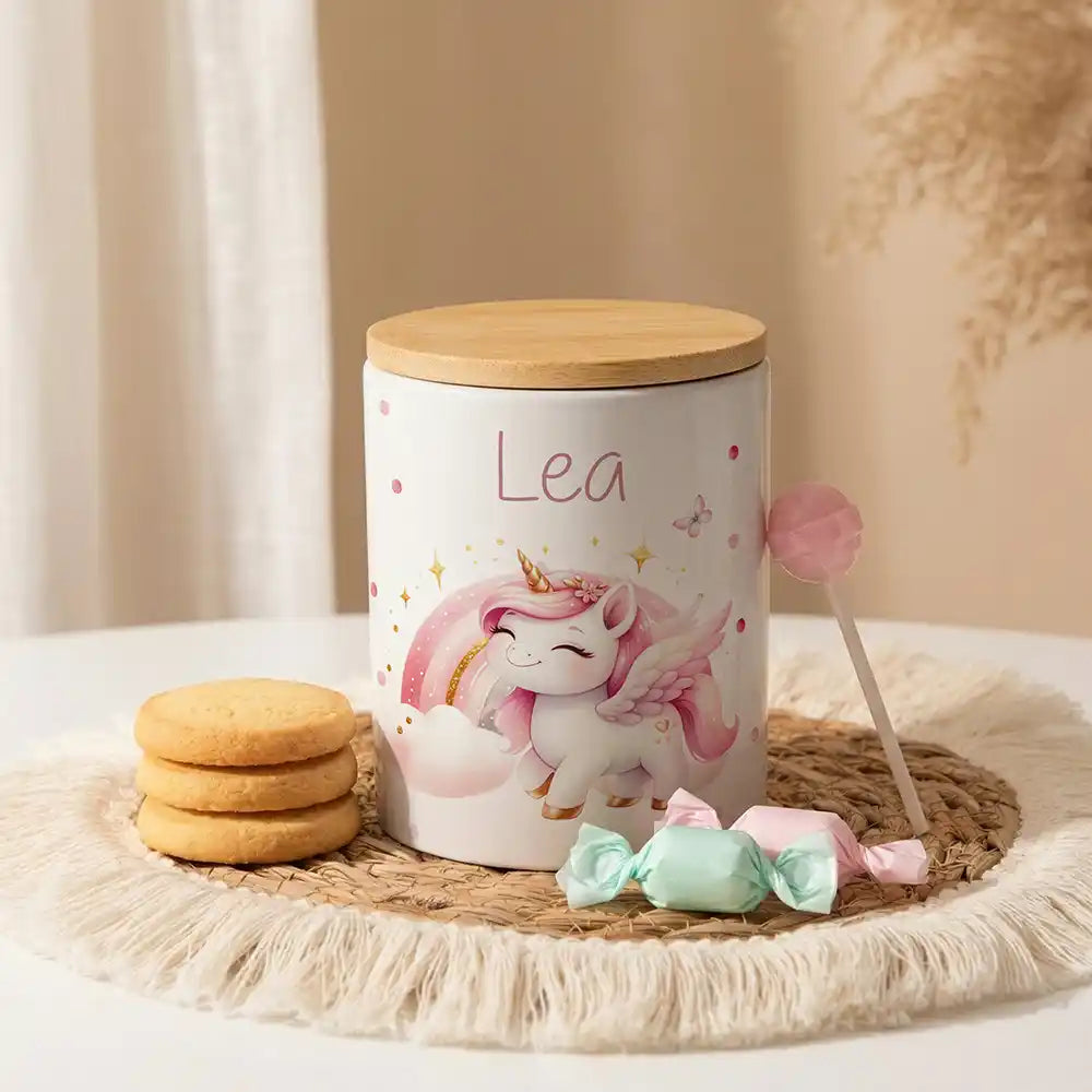 Personalisierte Keksdose Einhorn Flügel aus Keramik mit Bambusdeckel - Wunschname - kidsmuod.com