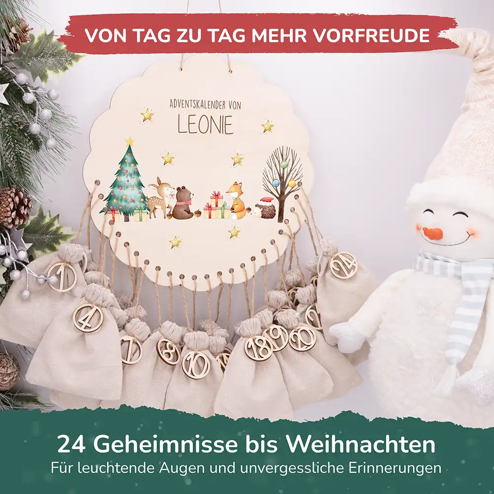 Personalisierter runder Adventskalender Kinder aus Holz - Tiere im Schneegestöber