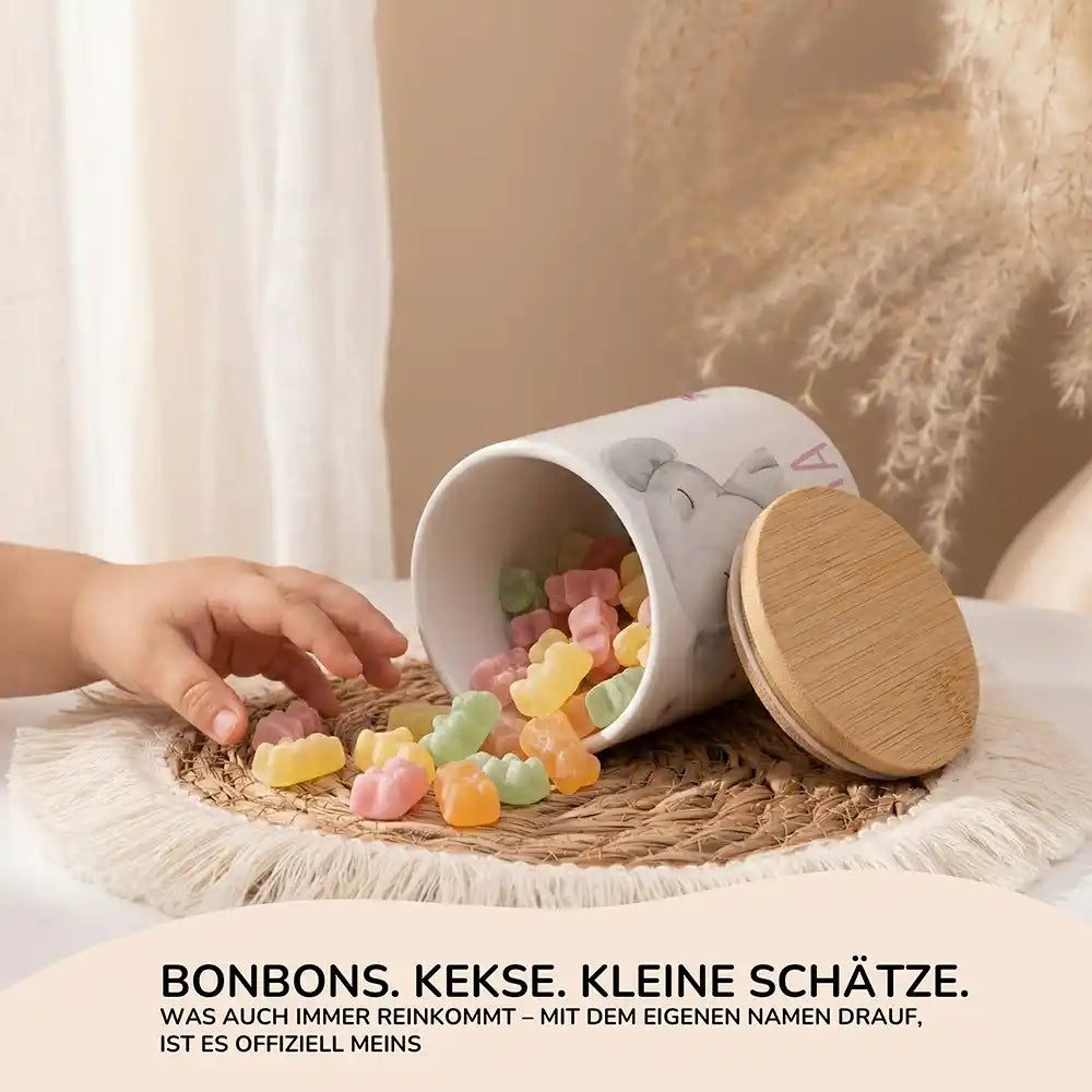 Personalisierte Keksdose Elefant Blumen - Seitenansicht mit Bambusdeckel
