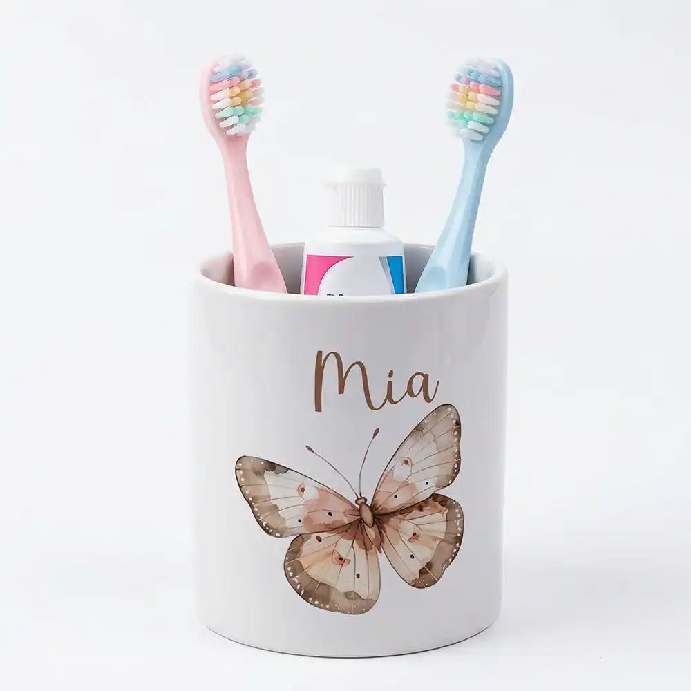 Kidsmood - Familienbetrieb aus Hamburg - Personalisierter Stiftehalter Schmetterling