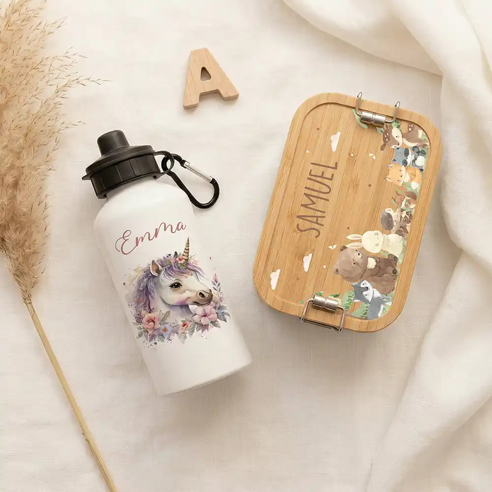 Personalisierte Trinkflasche Kinder Einhorn Blumenkranz – zwei Verschlüsse personalisiert mit Namen