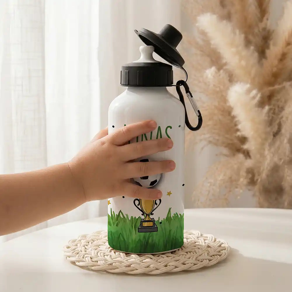 Personalisierte Trinkflasche Kinder Fußball Pokal – Mundstück & Schraubverschluss Detail