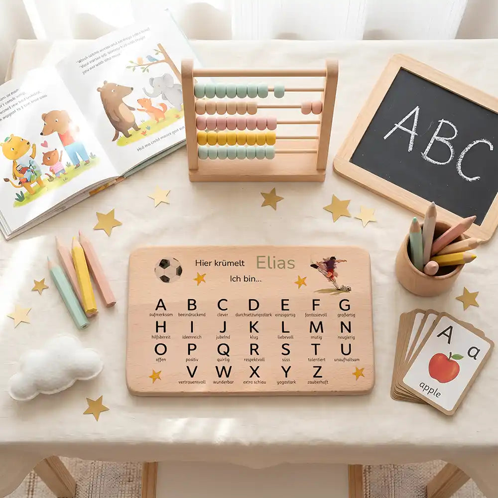 ABC Brettchen Kinder personalisiert Fußball Adler – ABC-Lernen am Schreibtisch