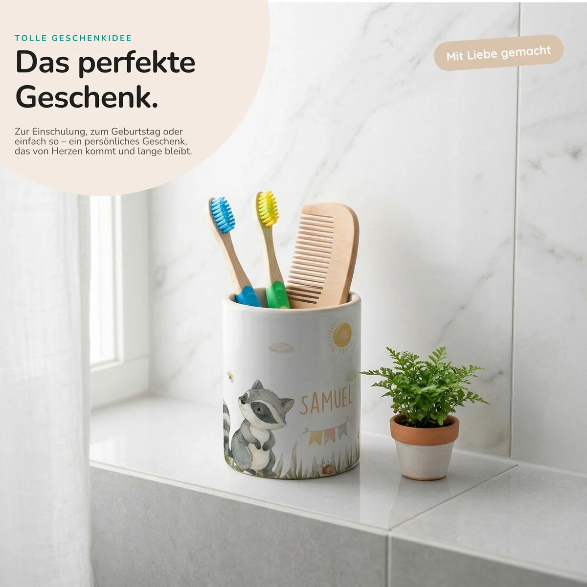 Personalisierter Stiftehalter Waschbär Sommer – Keramik mit Wunschname