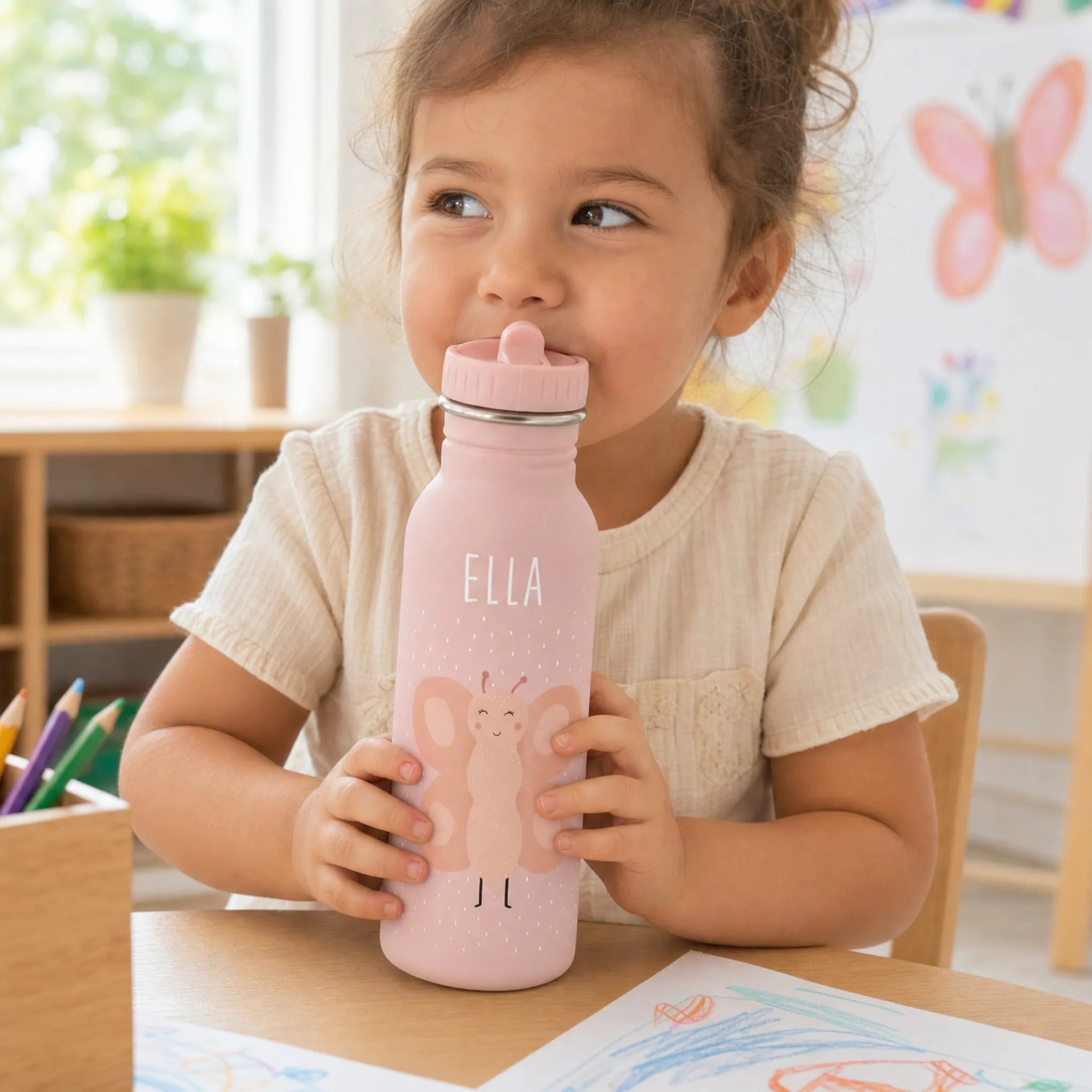 Trixie Trinkflasche Kinder Schmetterling, 350 ml mit Trageschnur und Gravur