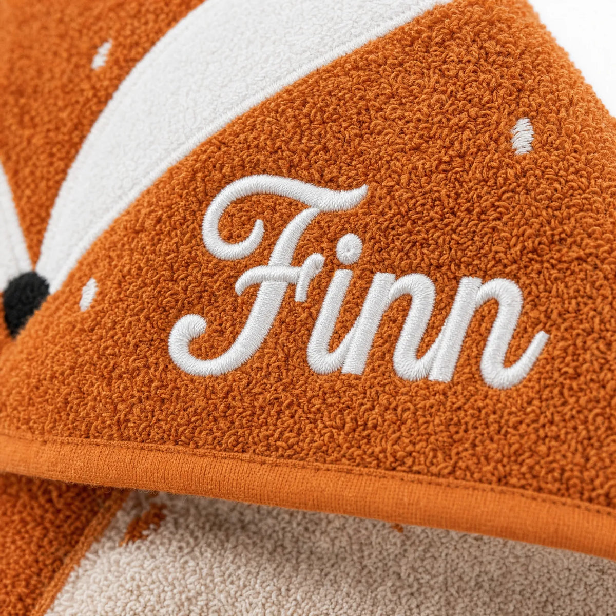 Trixie Kapuzenhandtuch Baby Fuchs, personalisiert mit Namen aufgestickt