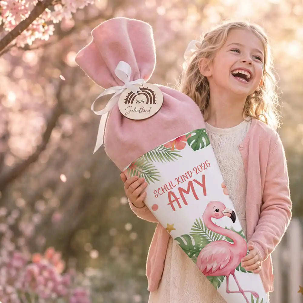 Schultüte personalisiert mit Name Flamingo Tropical – Mädchen-Lifestyle unter Kirschblüten