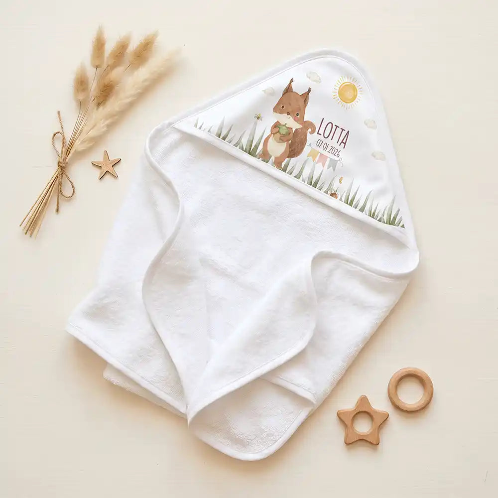 Personalisiertes Kapuzenhandtuch Baby Eichhörnchen Geburt – Set für Zwillinge im Rattan-Look