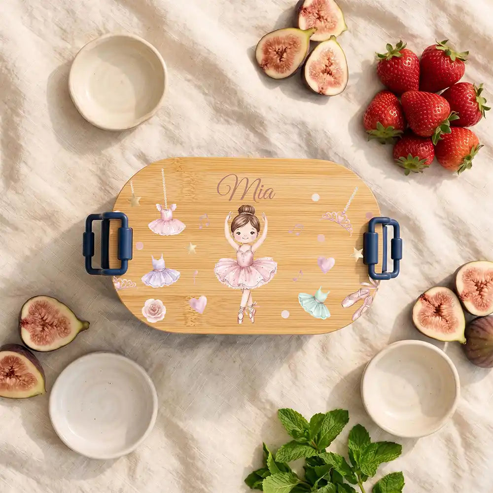 Brotdose Kinder personalisiert Ballerina Tutu, Hauptbild navy in der Kita mit Wunschname