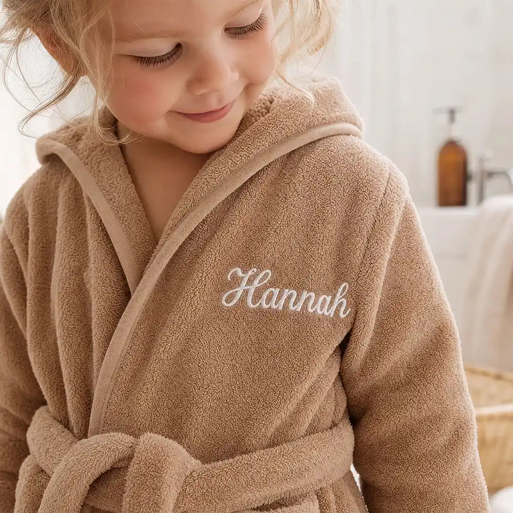 Kinderbademantel mit Namen Jollein Biscuit, passendes Frottee-Badetuch