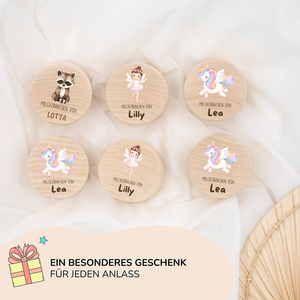 Zahndose Milchzähne personalisiert - Holz Zahnbox mit Wunschnamen - Waschbär