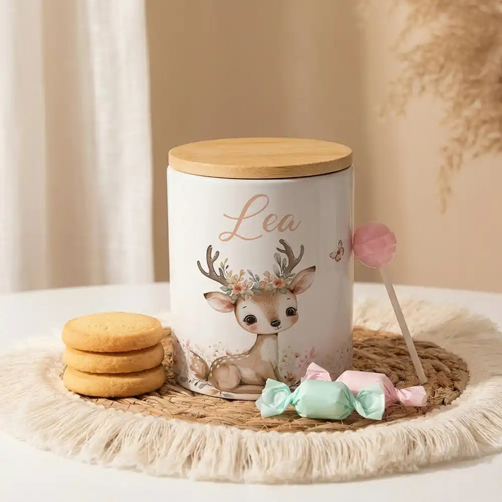 Personalisierte Keksdose Reh Blumenkranz aus Keramik mit Bambusdeckel - Wunschname - kidsmuod.com
