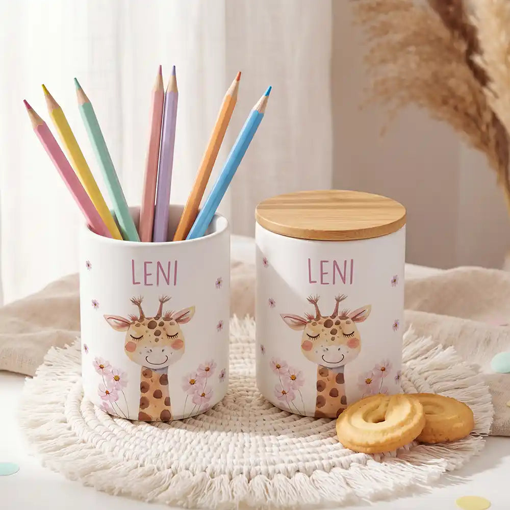 Personalisierte Keksdose Giraffe Blumen - liebevoll personalisiert