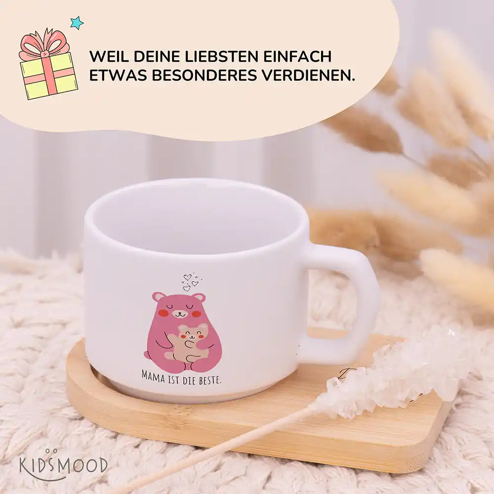 Keramiktasse made in Hamburg Bär Mama & Kind – Bambus-Untersetzer personalisiert