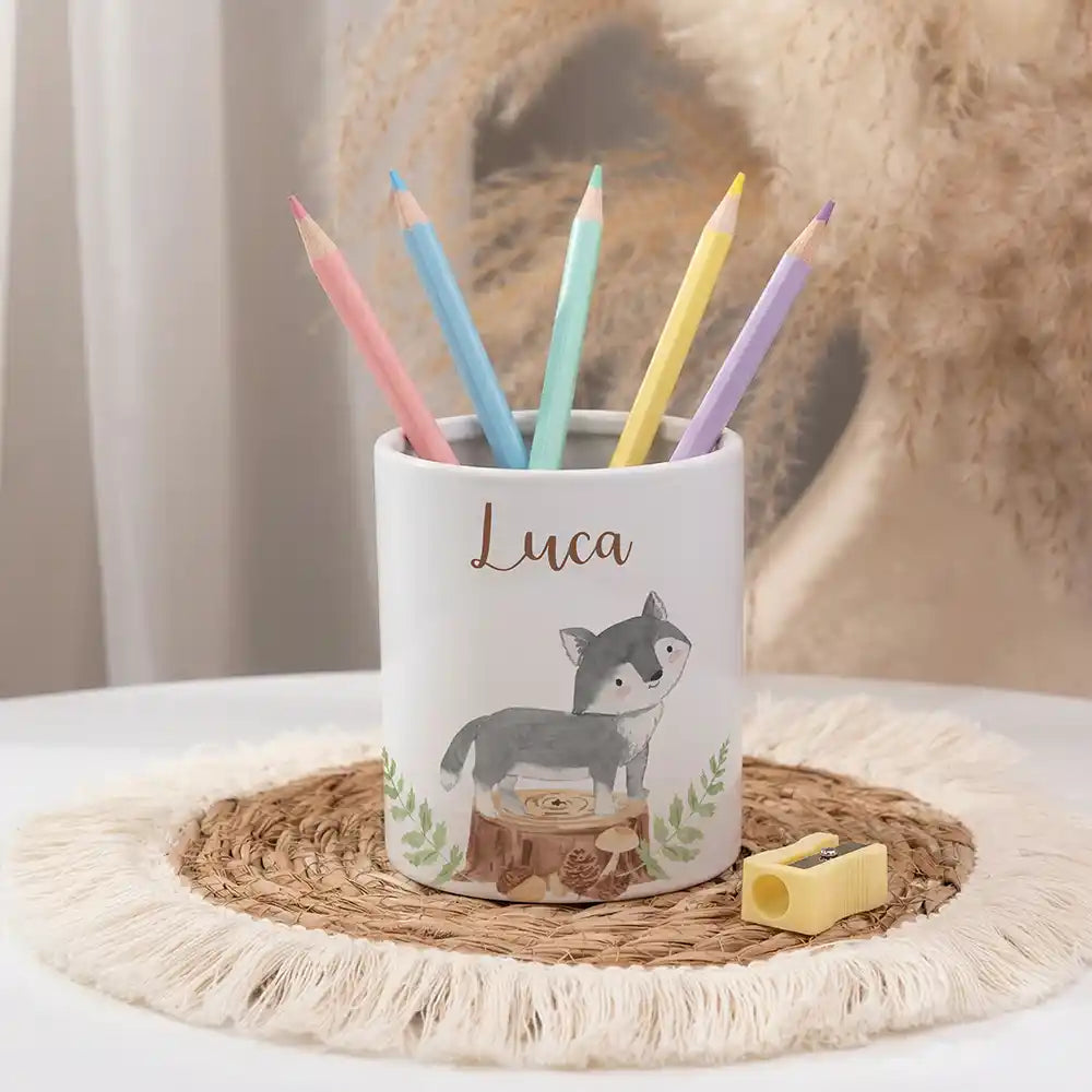 Personalisierter Stiftehalter Wolf Wald - personalisiert mit Wunschname